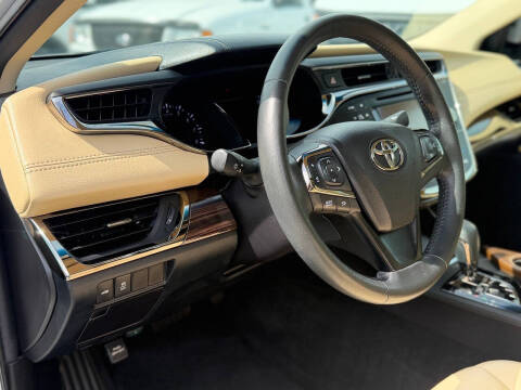 2014 Toyota Avalon XLE