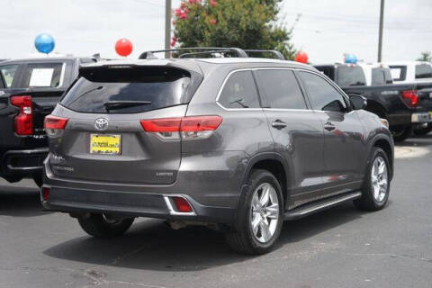2017 Toyota Highlander Limited