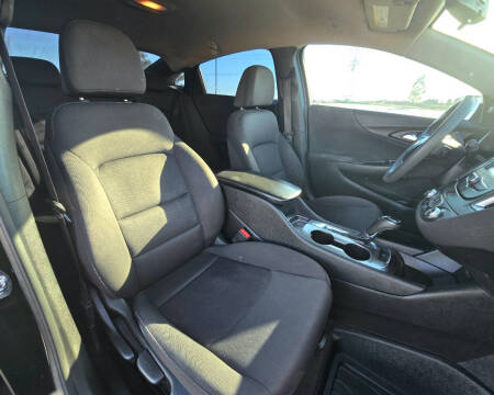 2018 Chevrolet Malibu LS