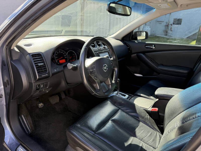 2012 Nissan Altima 3.5 SR