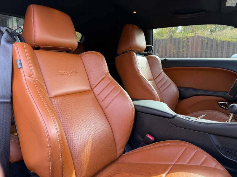 2015 Dodge Challenger SRT Hellcat