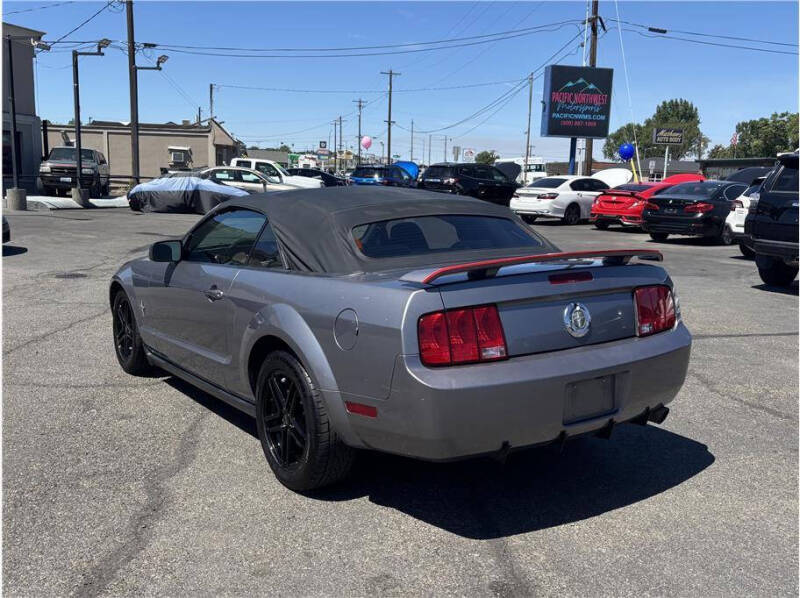 2006 Ford Mustang