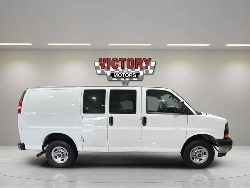 2024 GMC Savana 2500
