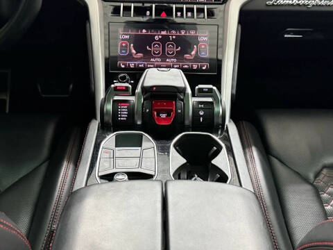 2021 Lamborghini Urus