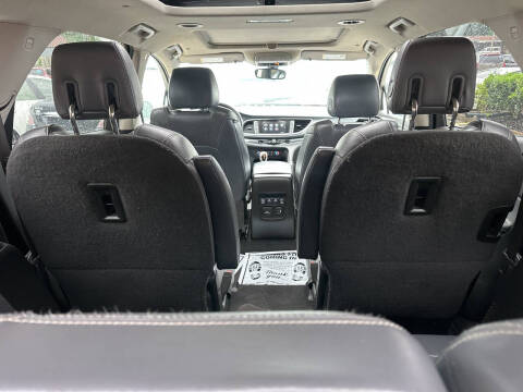 2018 Buick Enclave Essence