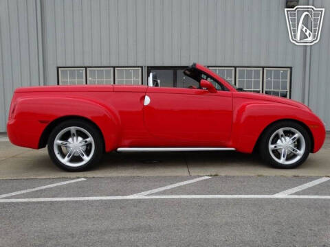 2004 Chevrolet SSR LS