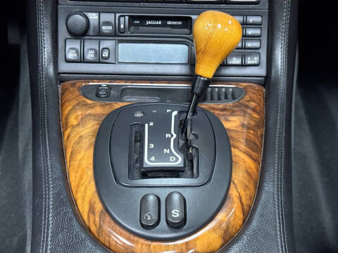 2000 Jaguar XK-Series XK8