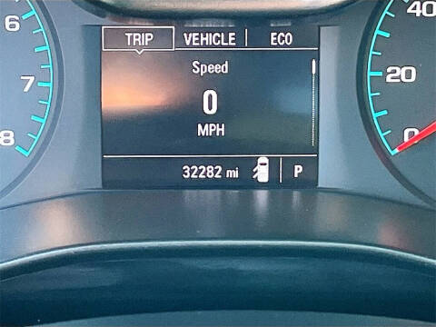 2022 GMC Canyon Elevation Standard