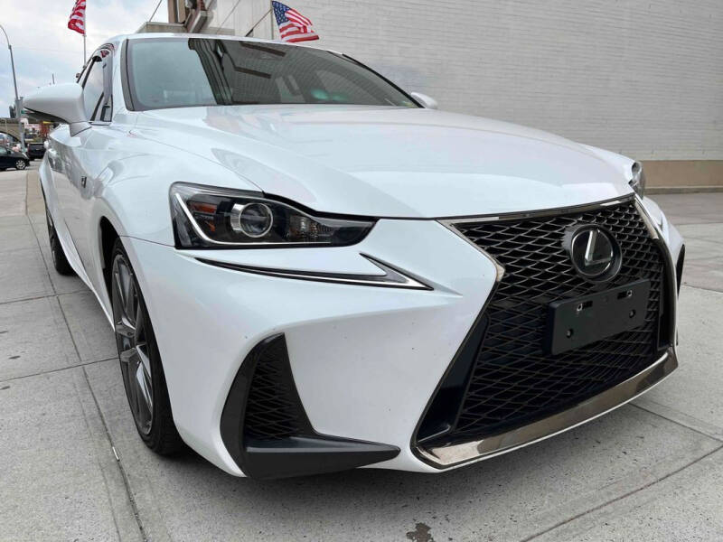 2019 Lexus IS 300