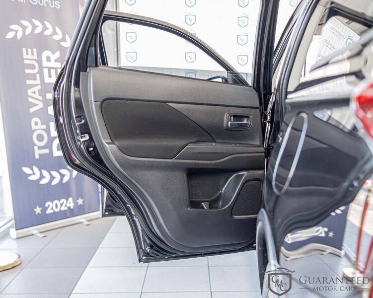 2020 Mitsubishi Outlander ES