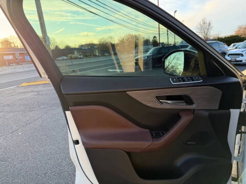 2018 Jaguar F-PACE S