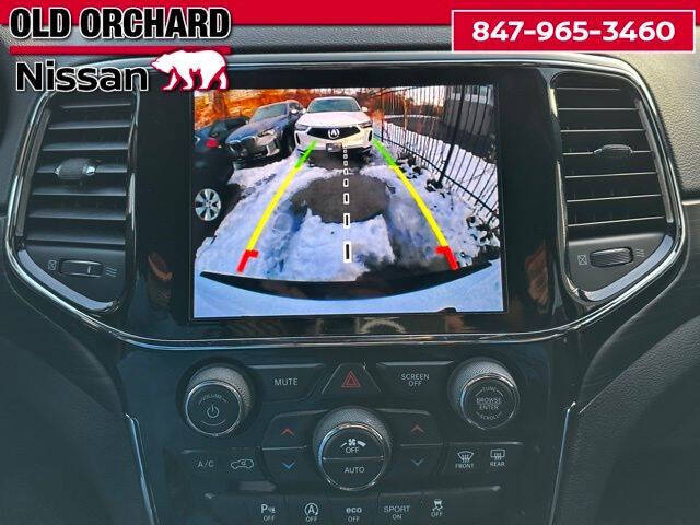 2020 Jeep Grand Cherokee Laredo E