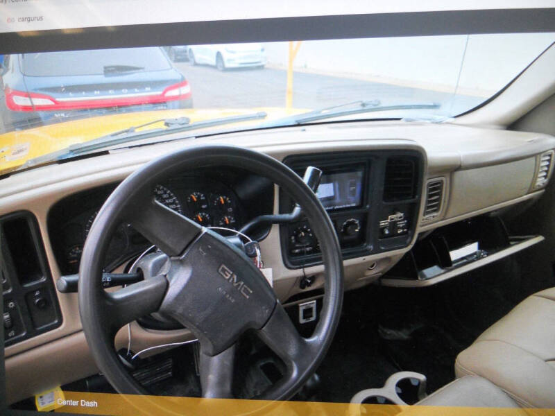 2005 GMC Sierra 2500HD
