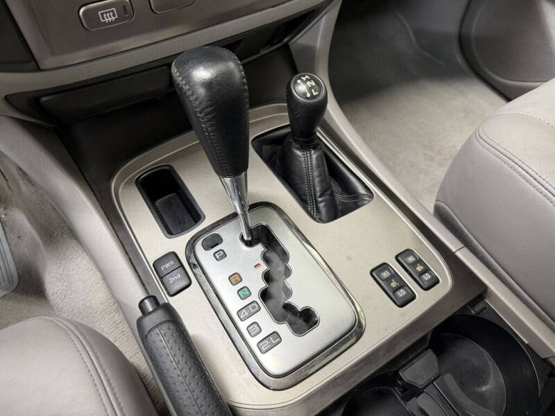 2003 Toyota Land Cruiser