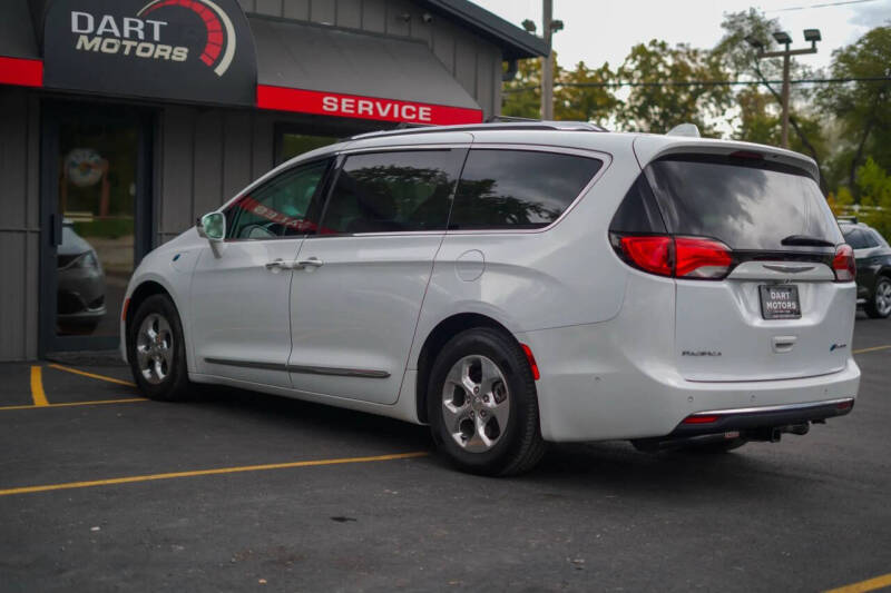 2018 Chrysler Pacifica Hybrid Limited