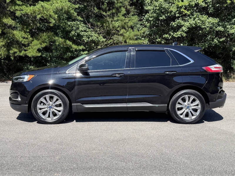 2019 Ford Edge Titanium
