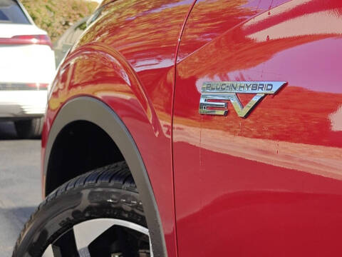 2025 Mitsubishi Outlander PHEV SEL