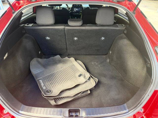 2021 Toyota Prius L Eco