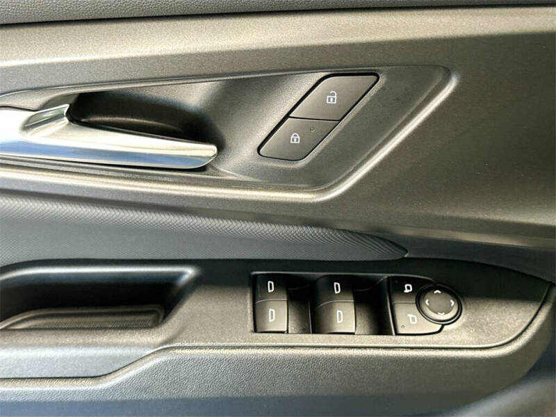 2026 Chevrolet Equinox EV LT 1