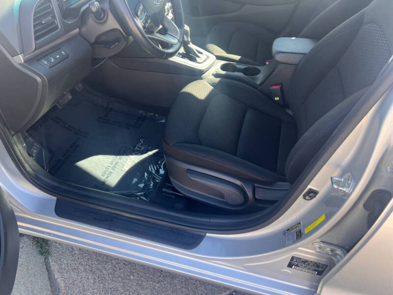 2019 Hyundai Elantra Value Edition