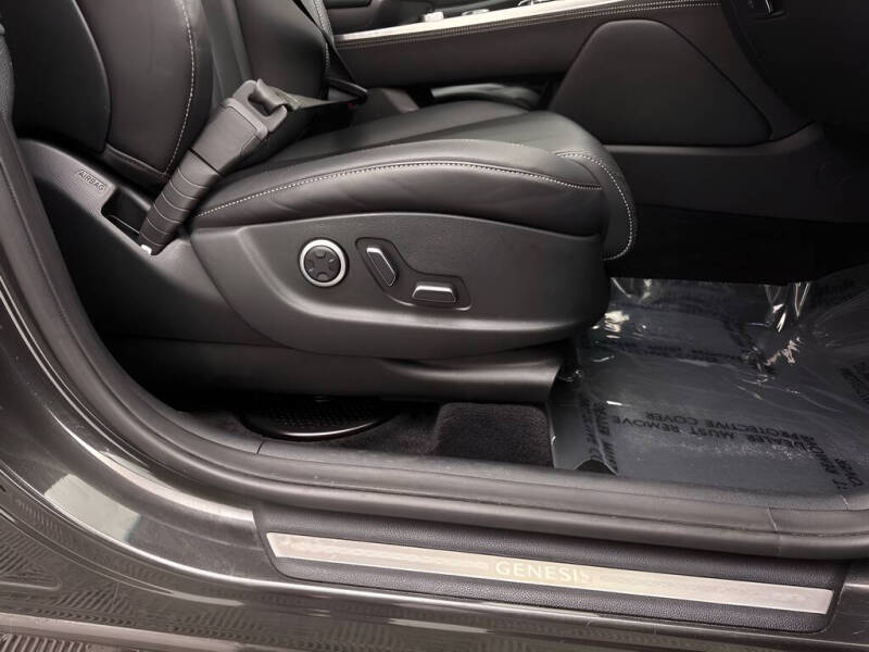 2024 Genesis GV80 2.5T