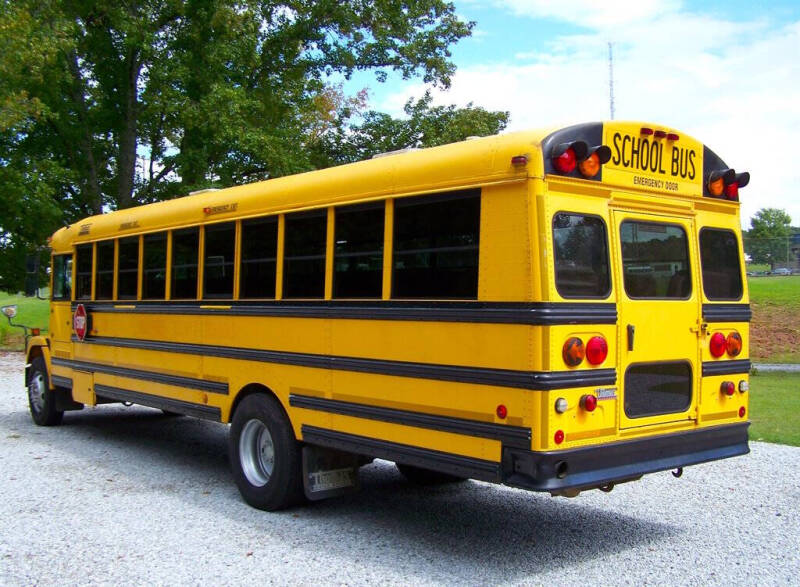 2005 Freightliner FS65 Chassis