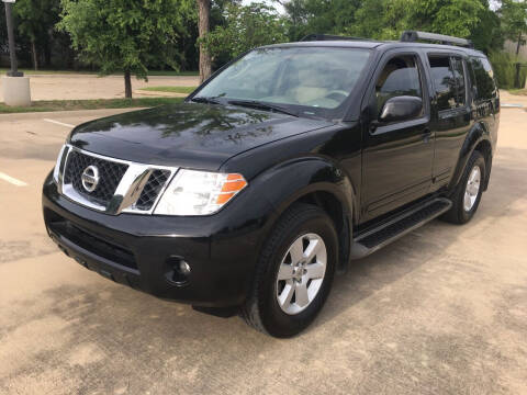 2011 Nissan Pathfinder for sale at Safe Trip Auto Sales in Dallas TX