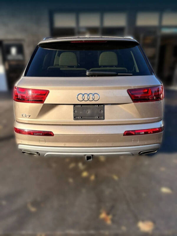 2019 Audi Q7 quattro Prestige 55 TFSI