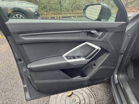 2020 Audi Q3 quattro Premium 45 TFSI