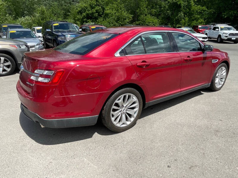 2015 Ford Taurus Limited