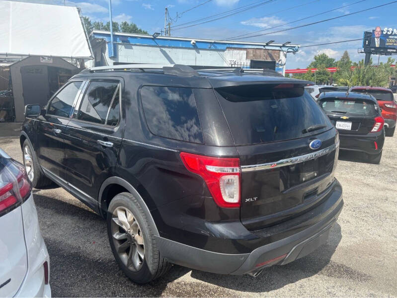 2011 Ford Explorer XLT