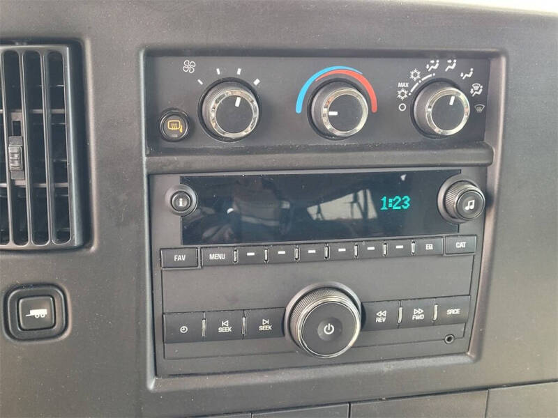 2023 GMC Savana LS 3500