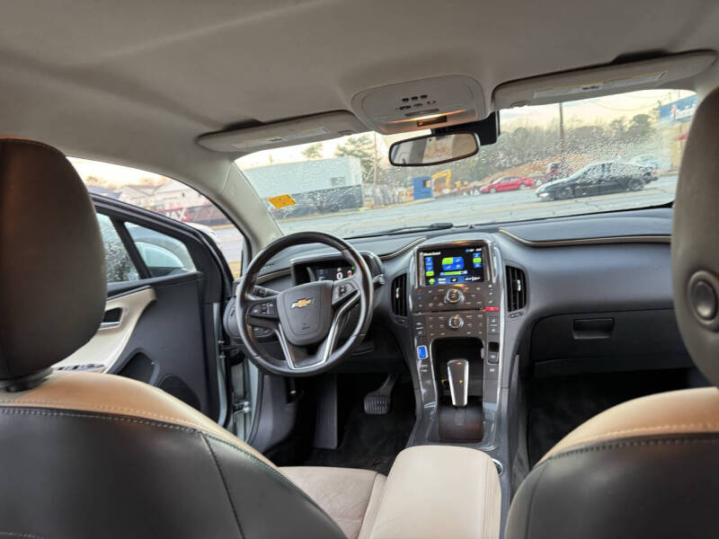 2011 Chevrolet Volt Premium