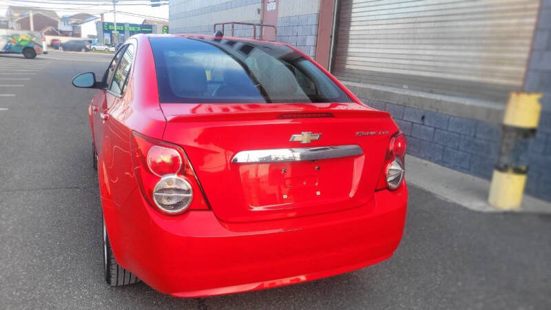 2014 Chevrolet Sonic LTZ Auto