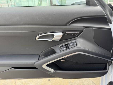 2025 Porsche 718 Cayman