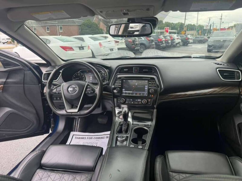 2016 Nissan Maxima Platinum