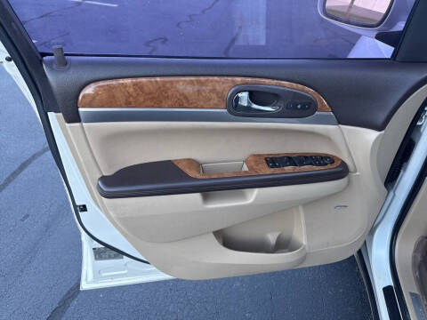 2011 Buick Enclave CXL-2