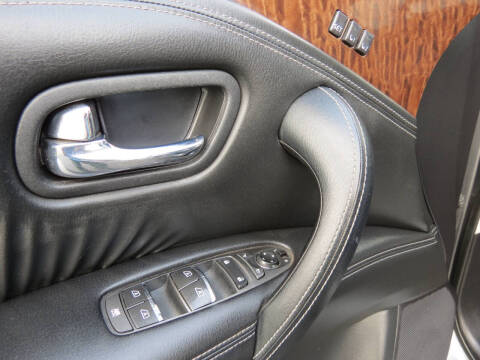 2017 Nissan Armada
