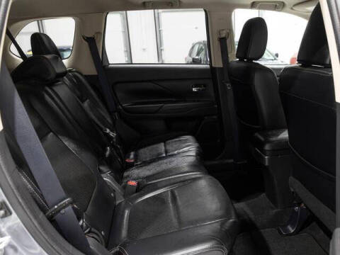 2016 Mitsubishi Outlander