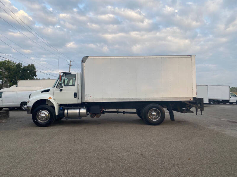 2016 International DuraStar 4300