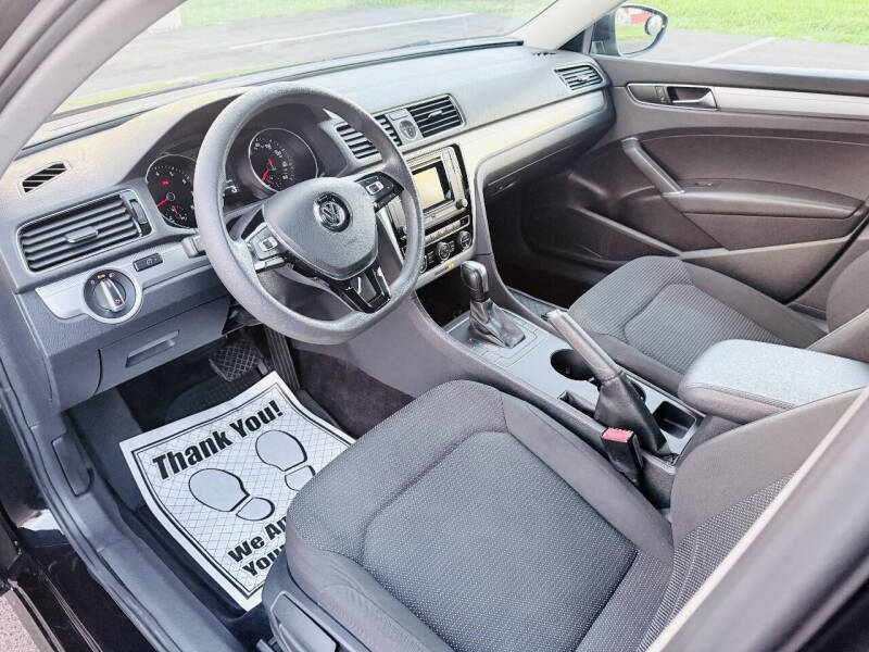 2017 Volkswagen Passat 1.8T S