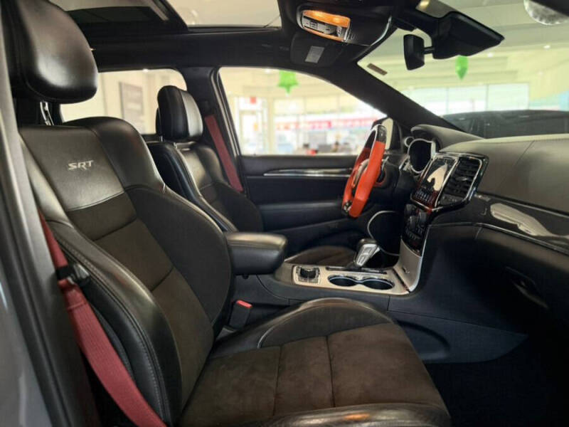 2019 Jeep Grand Cherokee SRT
