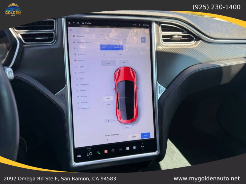 2015 Tesla Model S 85