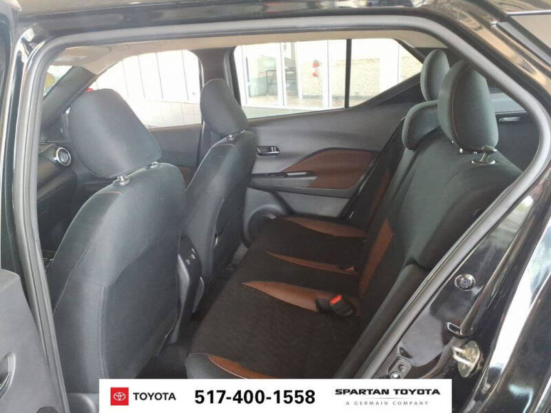2024 Nissan Kicks SR