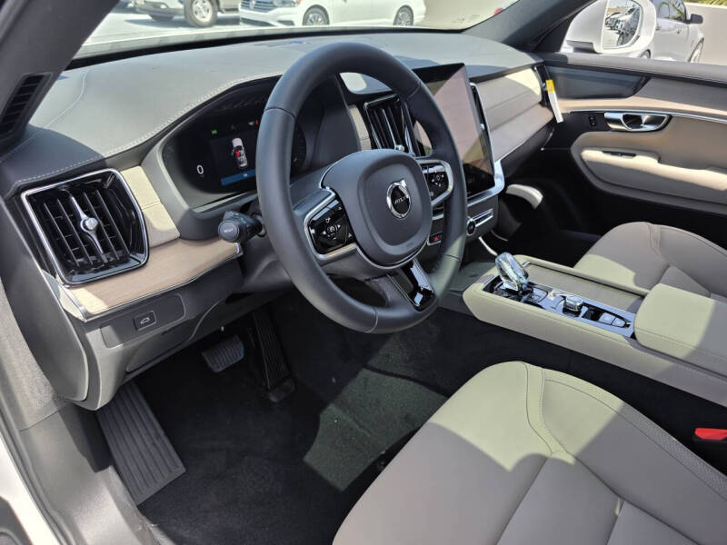 2026 Volvo XC90 B6 Plus 7P