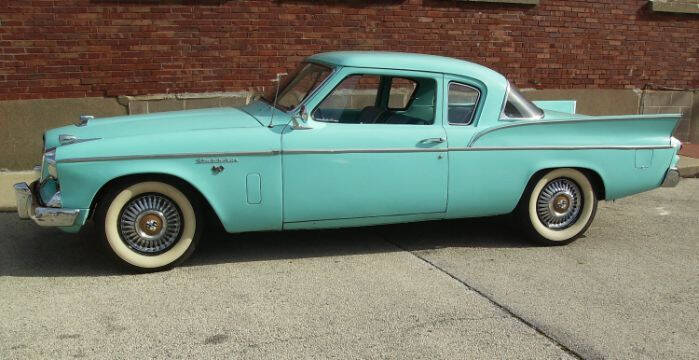 1957 Studebaker Silver Hawk