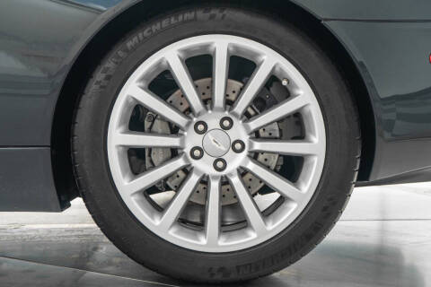 2003 Aston Martin V12 Vanquish