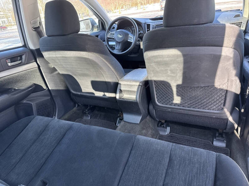 2014 Subaru Legacy 2.5i