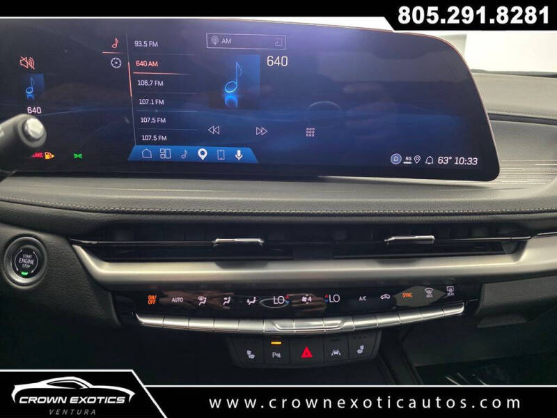 2025 Cadillac XT4 Premium Luxury