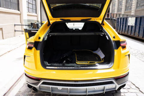 2019 Lamborghini Urus